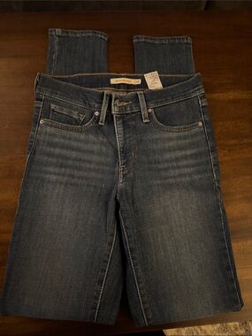 Levi Levi’s 311 shaping skinny jeans 26x32
